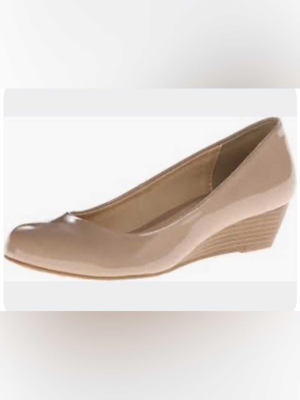 CL By Laundry Wedge Heels in Taupe Patent Leather SZ 9